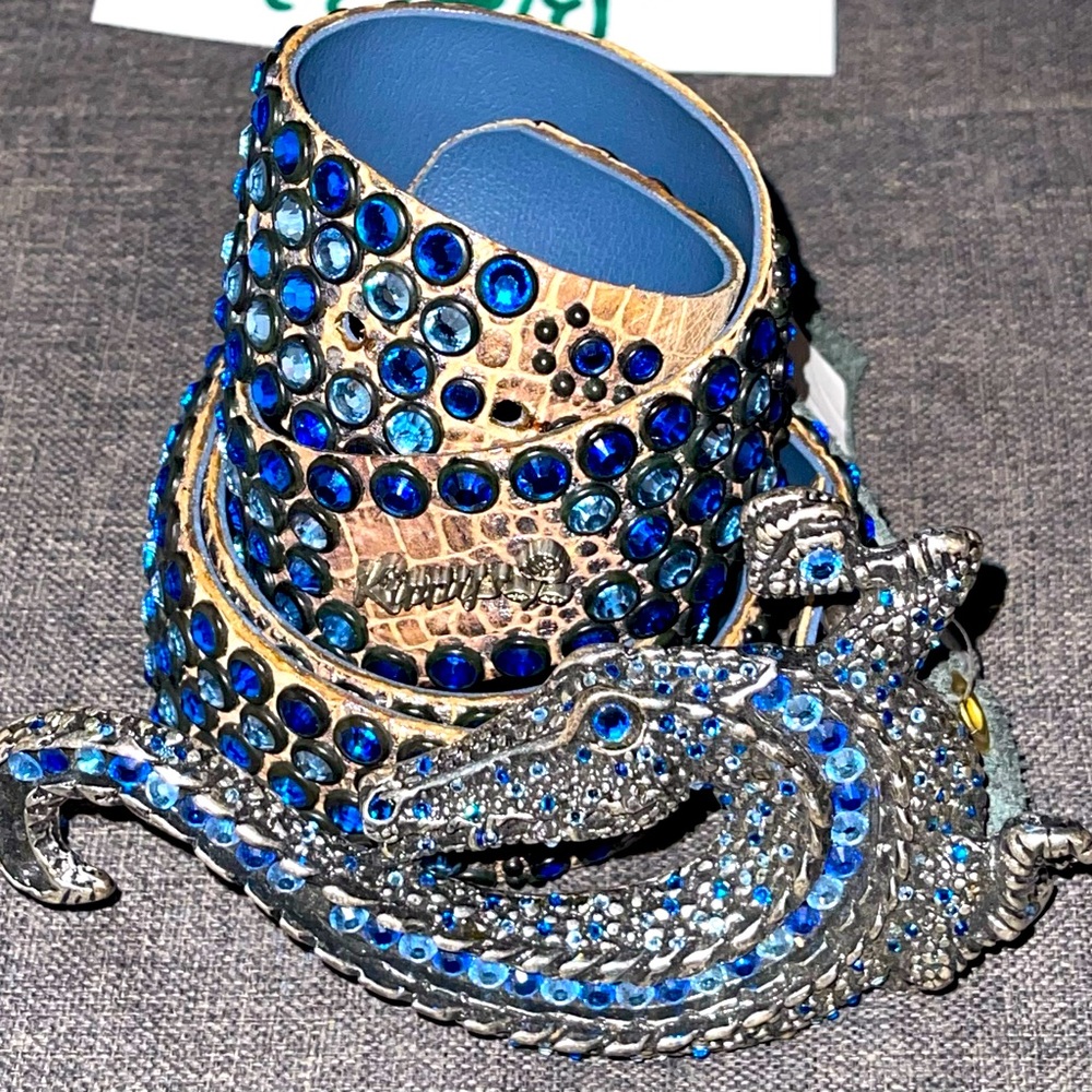 🔥PRICE DROP🔥 KIPPYS Women’s Belt & Buckle 34 NEW Retail $575